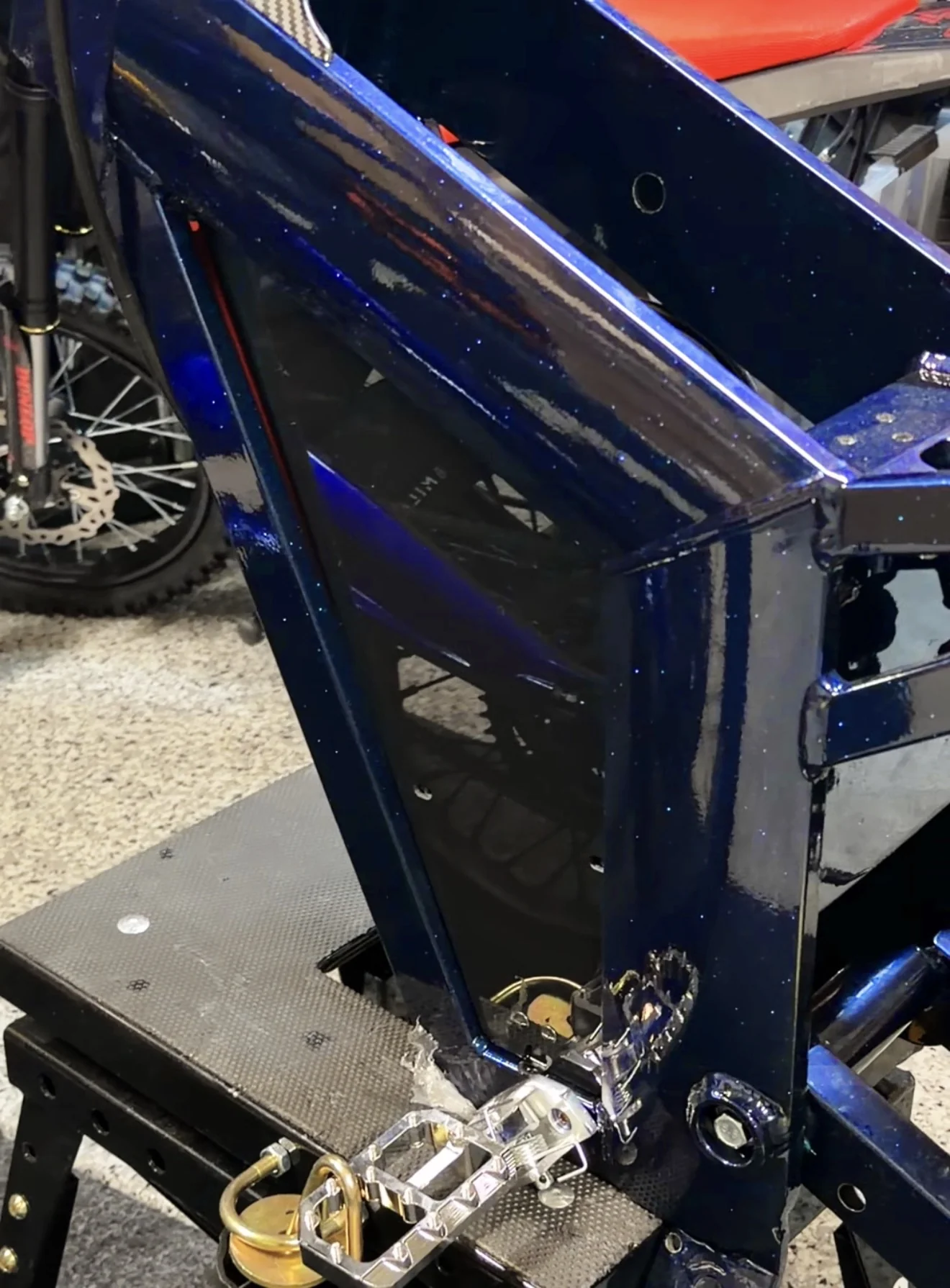 Tuttio Side Panels - Image 4